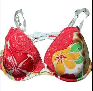 Victoria's Secret Vintage Tropical Hibiscus Floral Lace Trim Push Up Bra